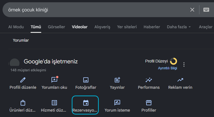 Google arama sonucunda çıkan 'Google'da işletmeniz' kutusu; düğmelerin ikinci sırasındaki Rezervasyonlar işaretli.